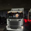 NEÓN SCANIA-AMBAR