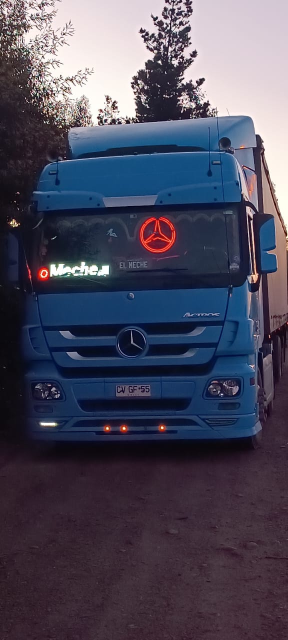 LOGO MERCEDES NEÓN