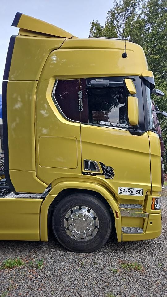 SOBRE MANILLAS- SCANIA S6