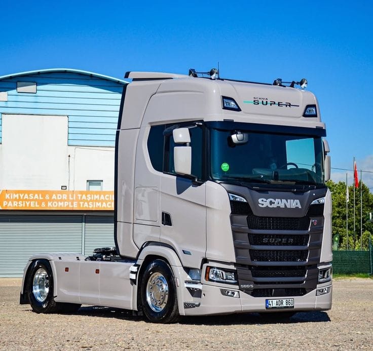 BOTA AGUAS- SCANIA SERIE 6