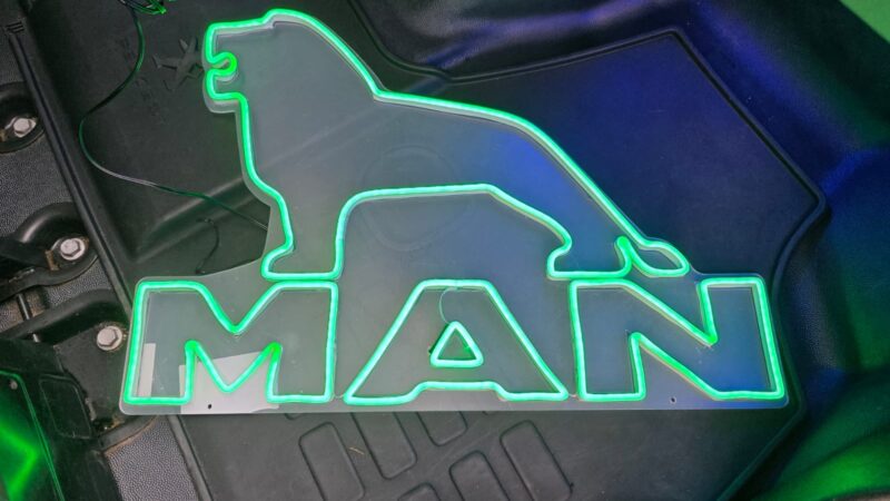 NEÓN MAN- VERDE
